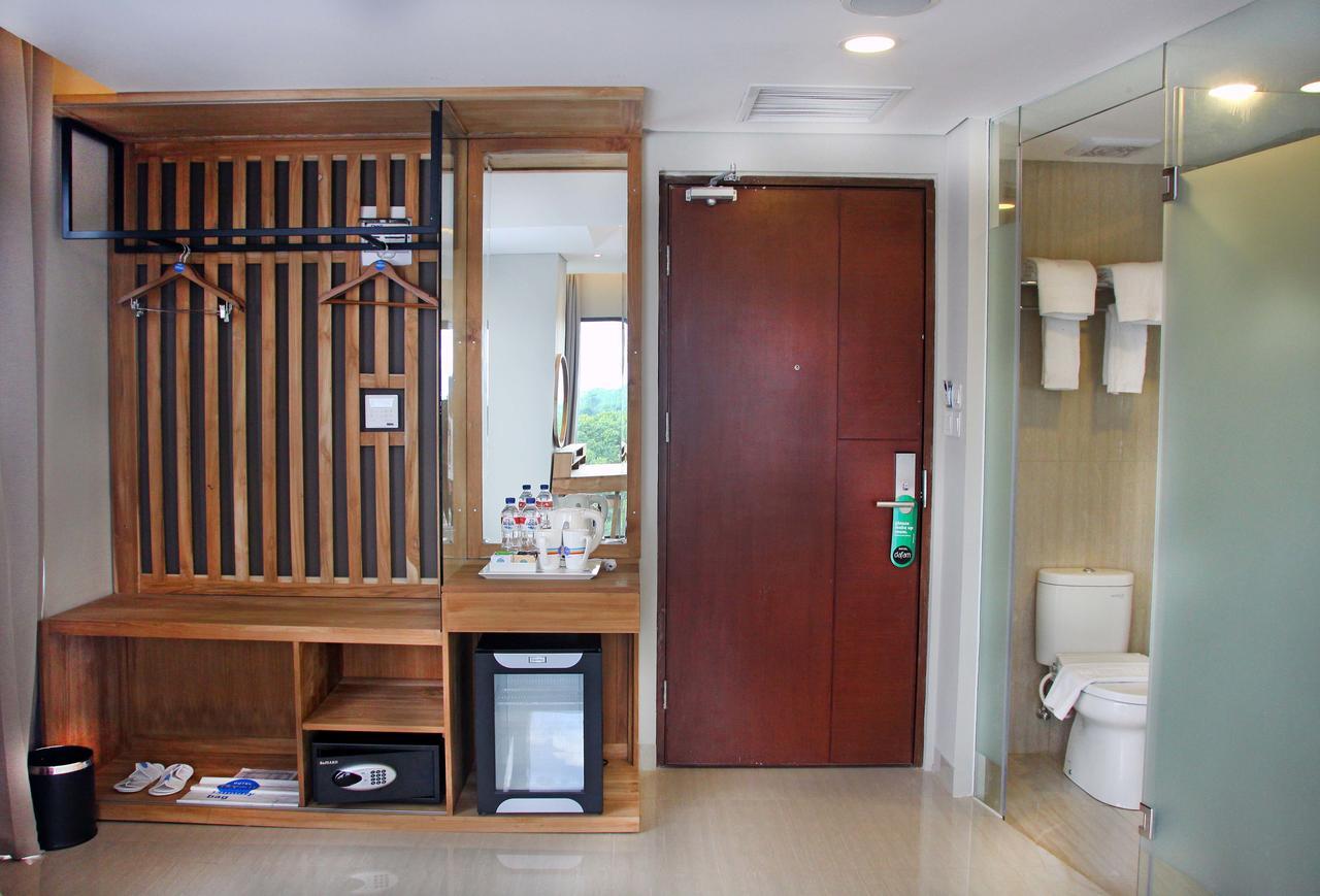 Famvida Hotel Lubuklinggau ภายนอก รูปภาพ