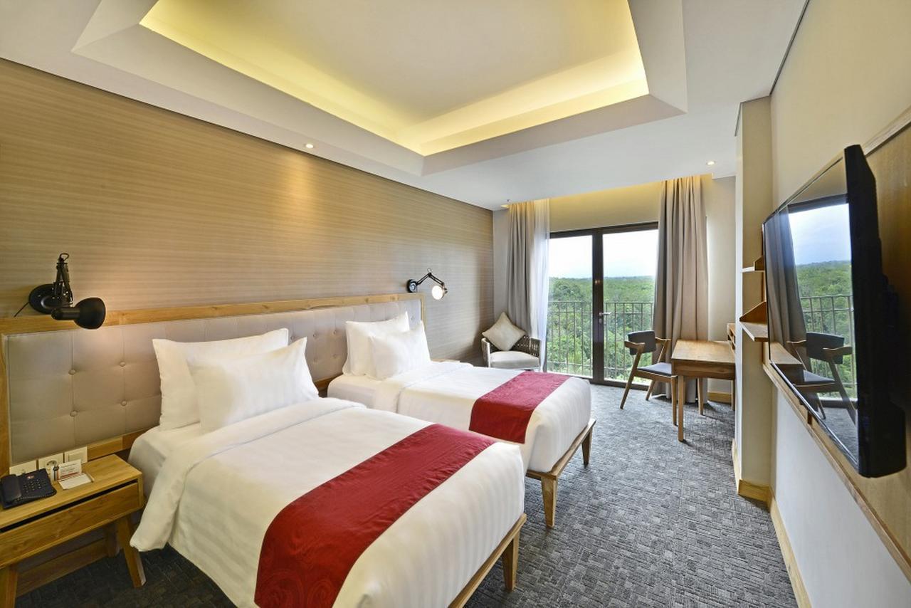 Famvida Hotel Lubuklinggau ภายนอก รูปภาพ