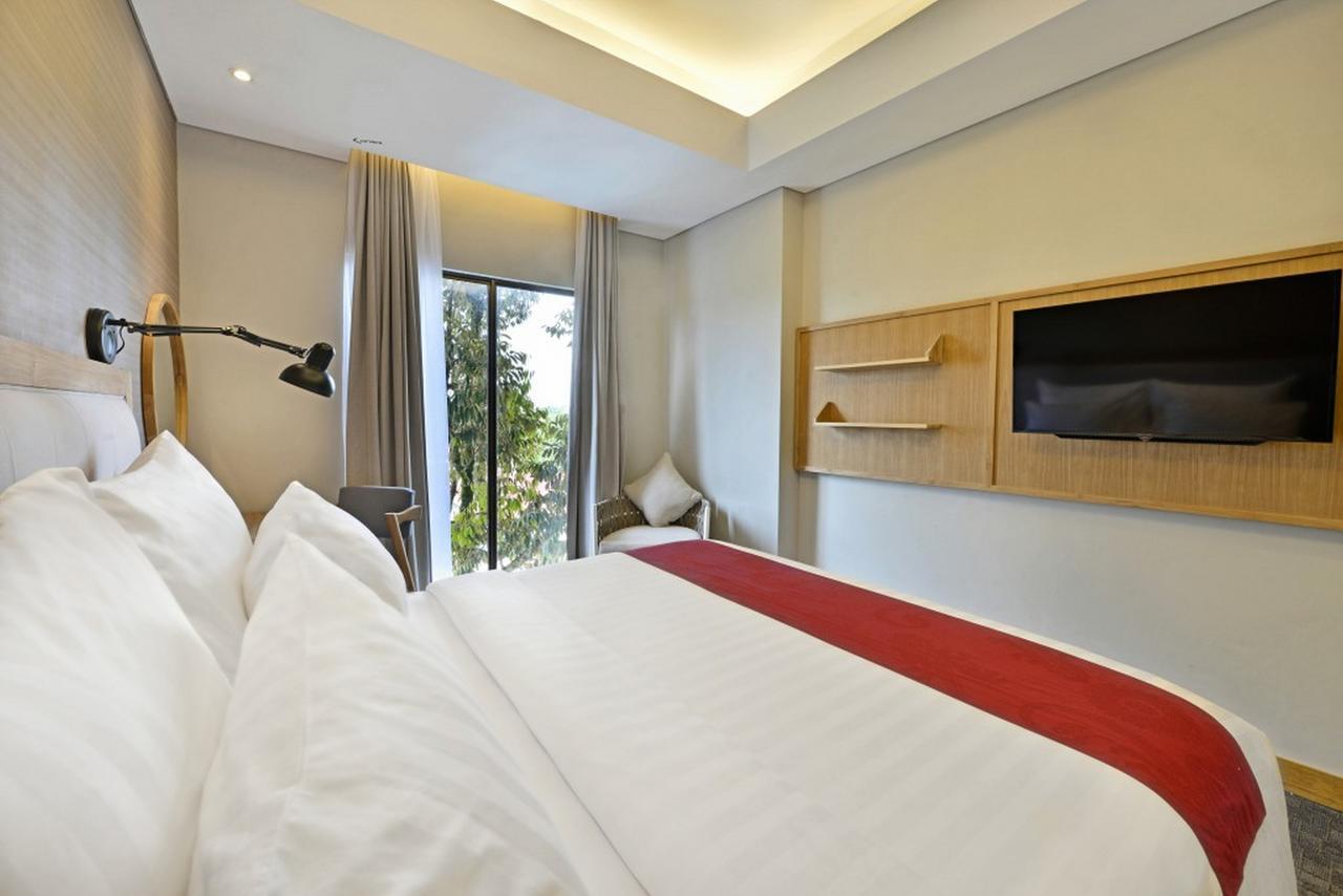 Famvida Hotel Lubuklinggau ภายนอก รูปภาพ