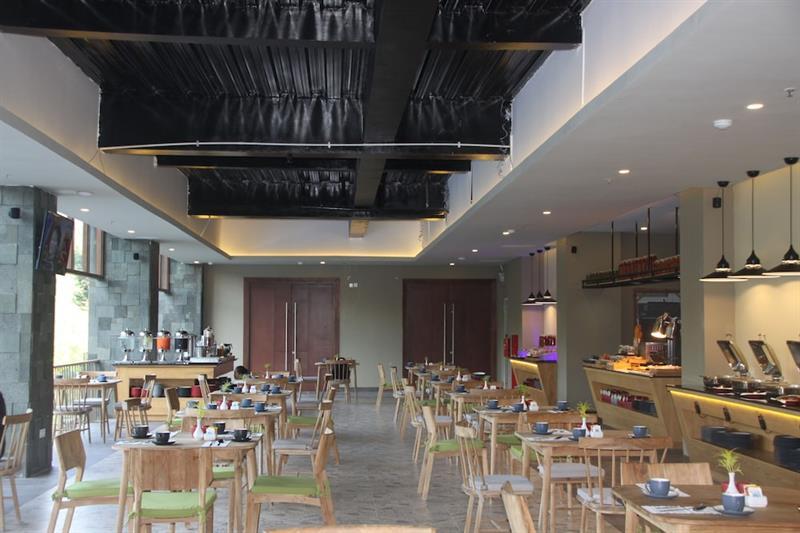 Famvida Hotel Lubuklinggau ภายนอก รูปภาพ